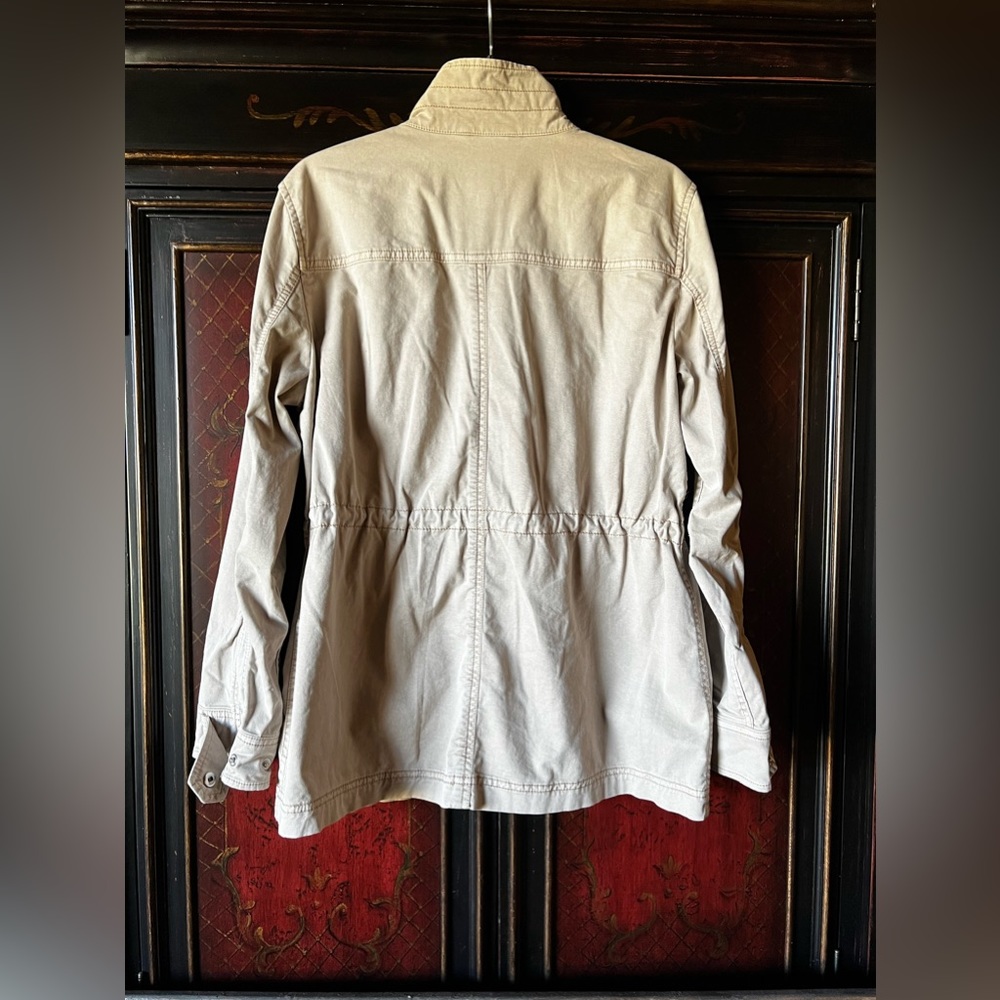 Gap Garment-Dyed Utility Women’s Jacket - Picture 4 of 17